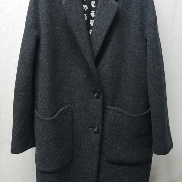럭키슈에뜨 차콜 울 코트 34사이즈