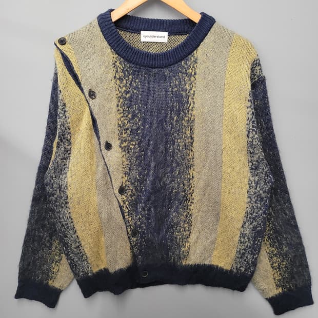 eyeunderstand 아이언더스탠드 그라데이션 다이애그널 니트