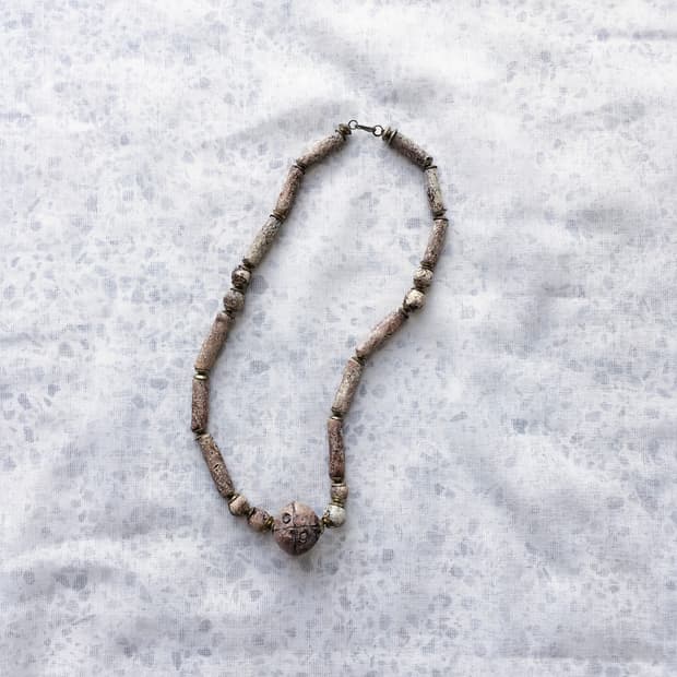 vtg terracotta & stone bead necklace