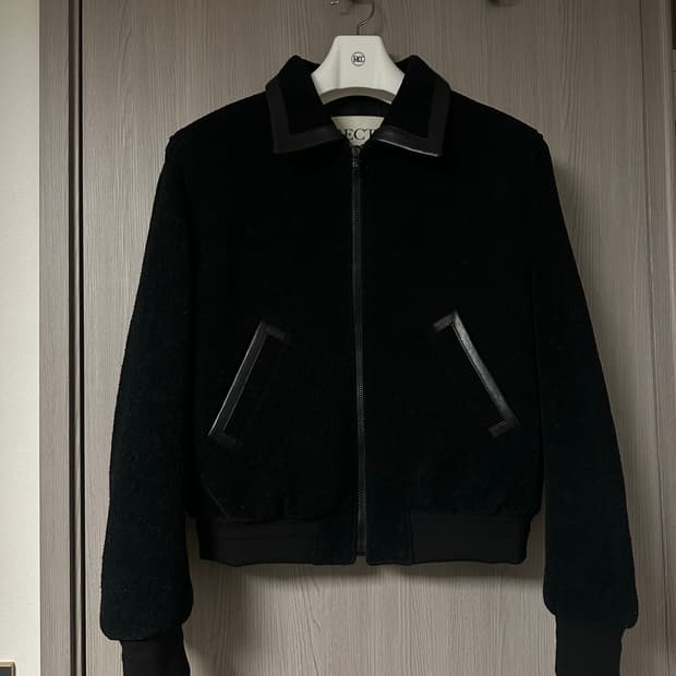 (L) 25fw 렉토 벤 콘트라스트 파이핑 레더 바시티 블루종 점퍼 자켓