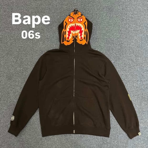 베이프 투웨이 호랑이 샤크 후드집업