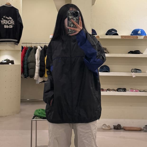 나이키 스우시 투톤 바람막이 자켓 U1057