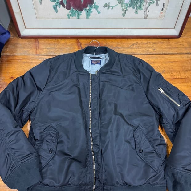 알파인더스트리 사이즈 XXL 깨끗해요