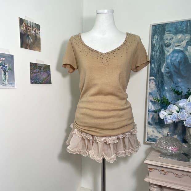 latte beige beads point v-neck knit top