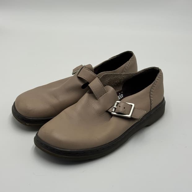 닥터마틴 패트리샤