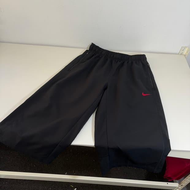 M 나이키 블랙 DRI-FIT 바막재질 트레이닝 7부팬츠