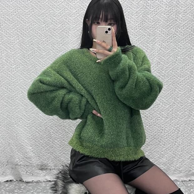 노매뉴얼 캐주얼 오버핏 올리브그린 헤어리 니트 M C09702