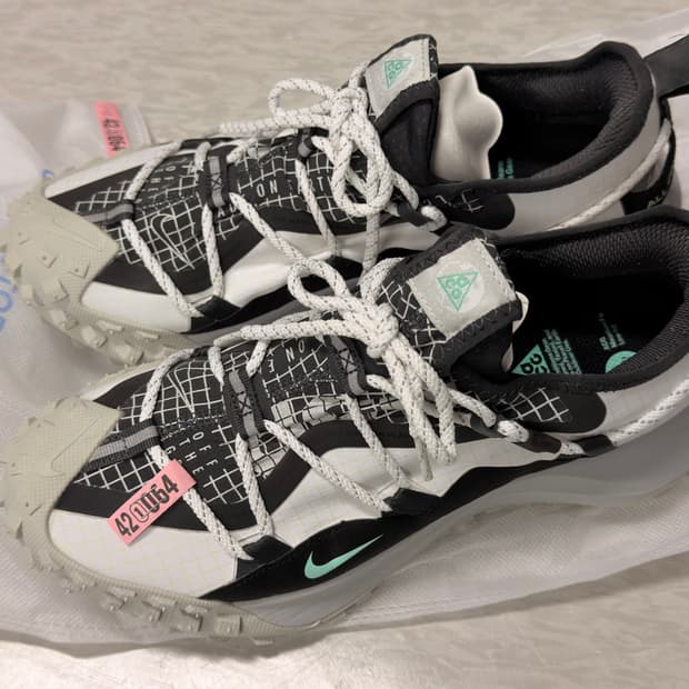 나이키 ACG 마운틴 로우 se 블랙 