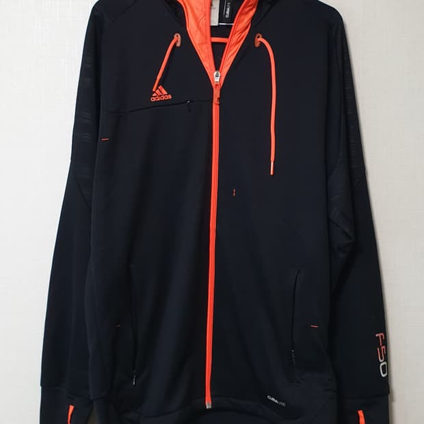 아디다스 후드집업 100사이즈