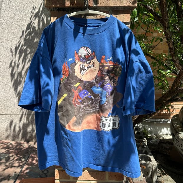 90's looney tunes taz motocyvle t shirt