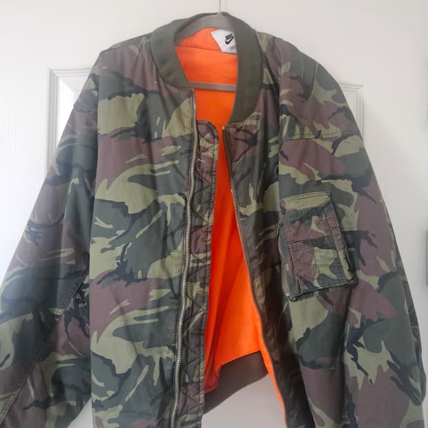 나이키 MA-1 플라이트 자켓 카모