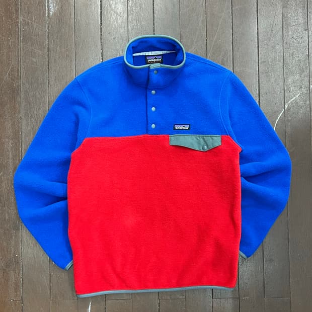 파타고니아 신칠라 후리스