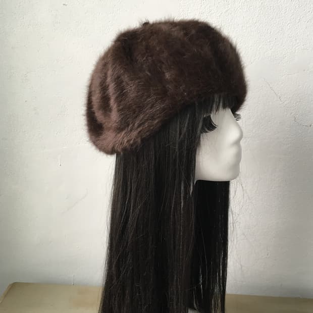  fluffy beret