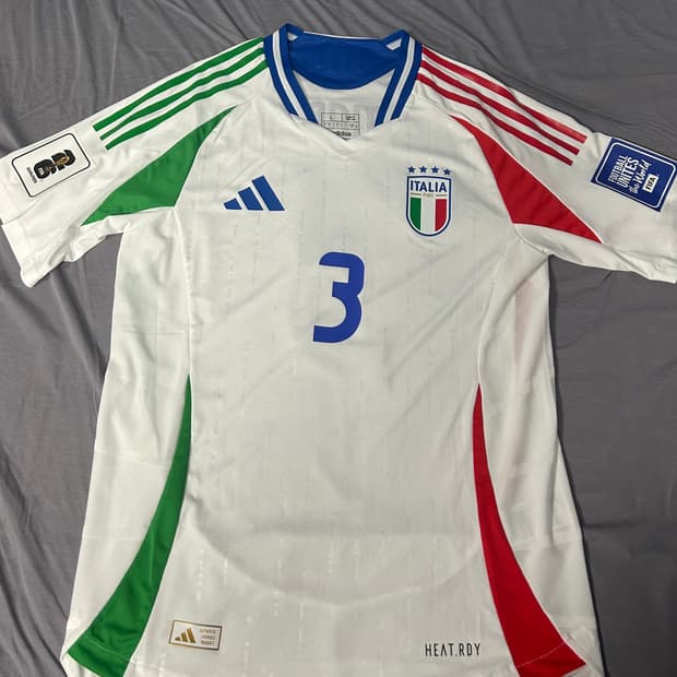 24/26 이탈리아 어웨이 어센틱 유니폼