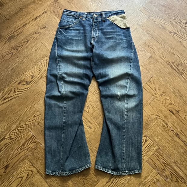 [34]00's 리바이스 엔지니어드진 스컬패치 신치백 데님 팬츠