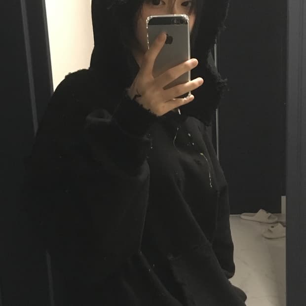 디디에르웨어 후드티 판매합니다