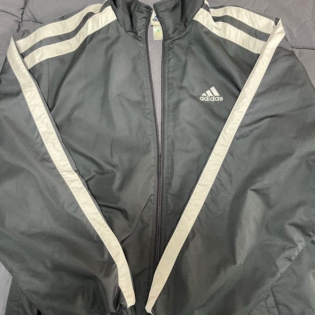 아디다스 빈티지 바람막이