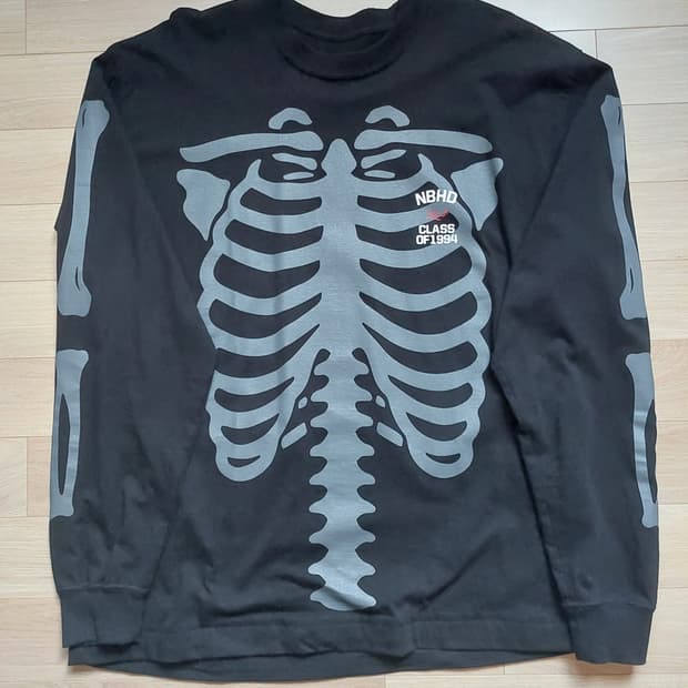 네이버후드 롱슬리브(XL)