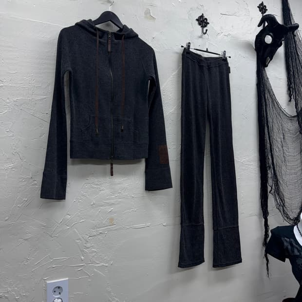 Goa 00s y2k angora wool hood set up