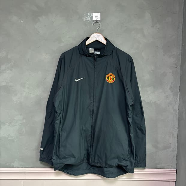 나이키 맨유 보다폰 바람막이