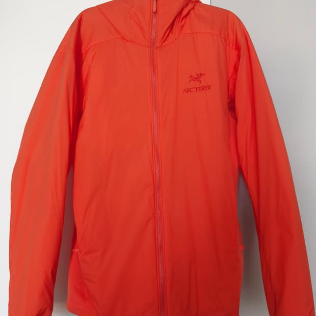 아크테릭스 아톰 후디