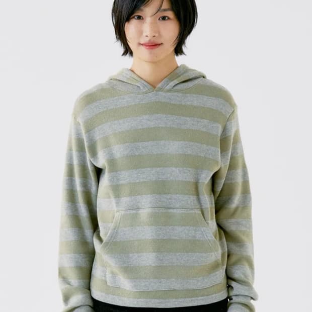 오피쉬 스트라이프 니트 후드 (2번시착)
