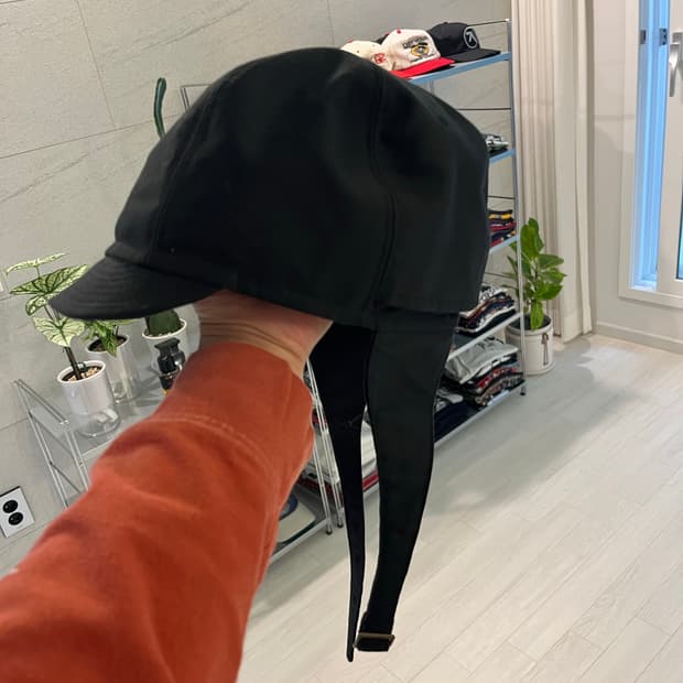 캐피탈 / 이어플랩 모자