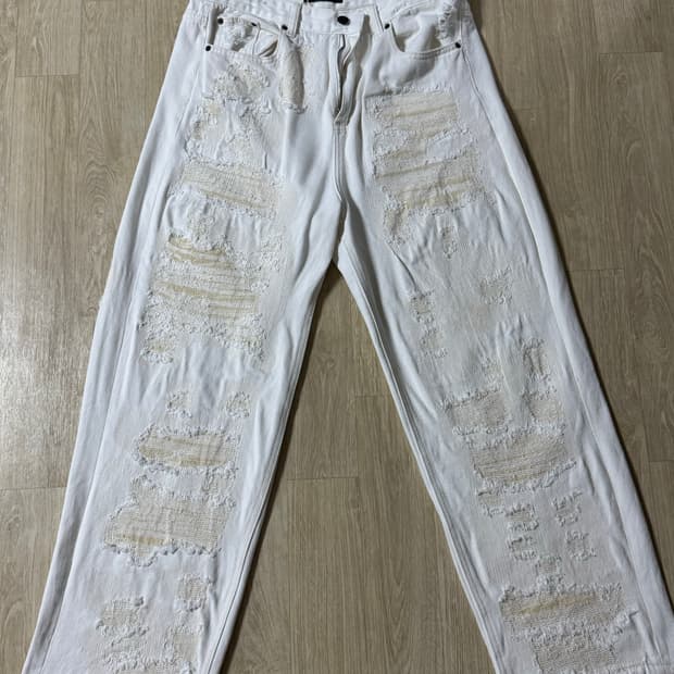 페이탈리즘 디스트로이드 화이트 팬츠