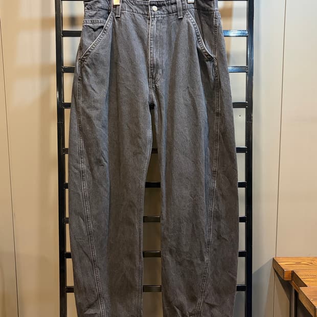 [34] 리바이스 Levi's 배기 배럴 블랙 워싱와이드 데님팬츠 7.9