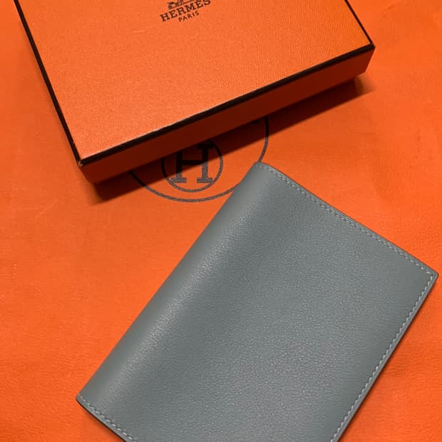 HERMES 에르메스 아젠더 다이어리(M 각인)