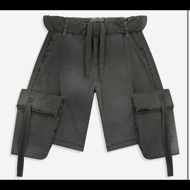 구해요) open yy rolled waist cargo short