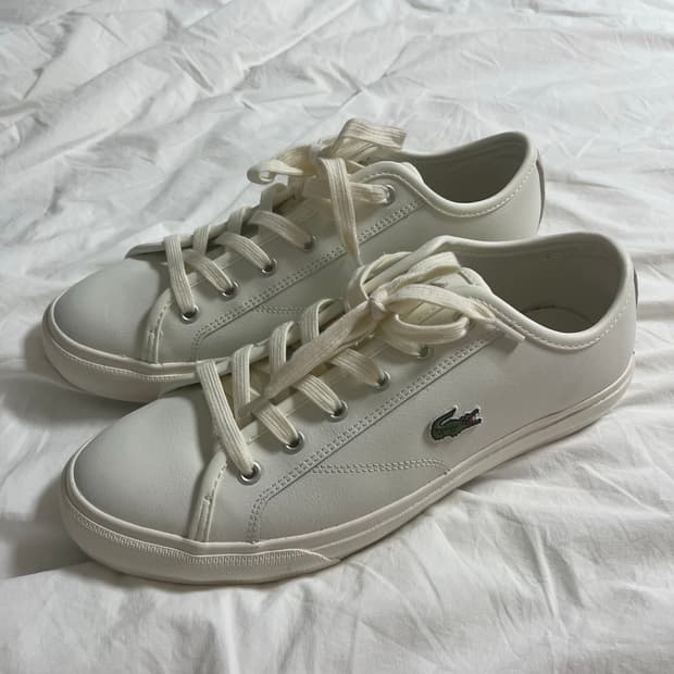 라코스테 스니커즈