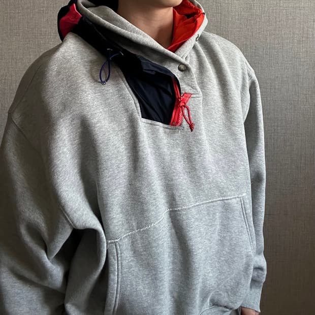 Kolor 컬러 22AW 코튼 절개 포인트 후드티