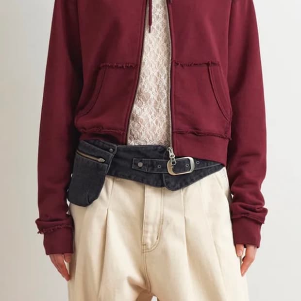 아옵트 데님 벨트백 블랙