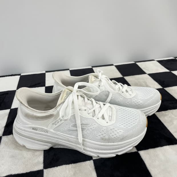 스케쳐스 맥스쿠셔닝 아치핏 2.0 슬립인스 270mm