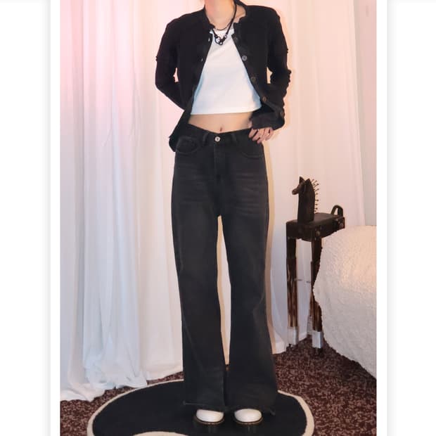 Coloring fabric detail cardiga