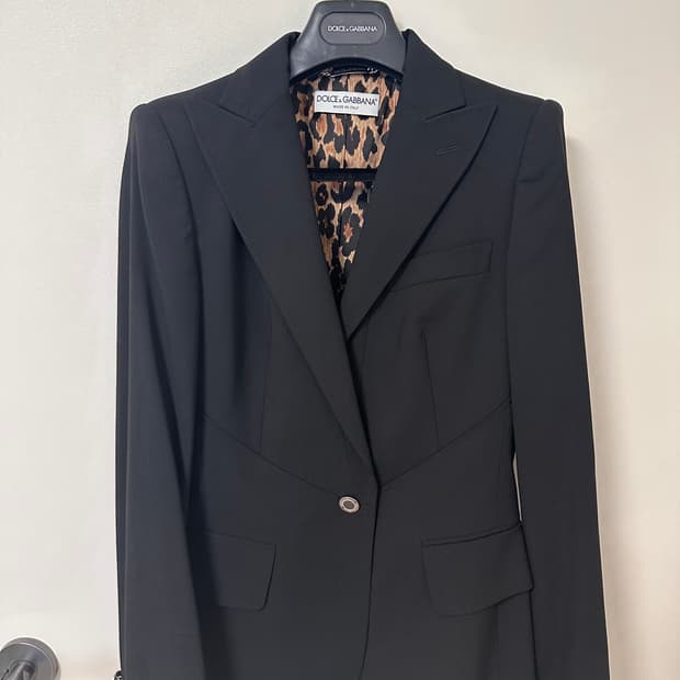 돌체앤가바나 모 자켓 40사이즈