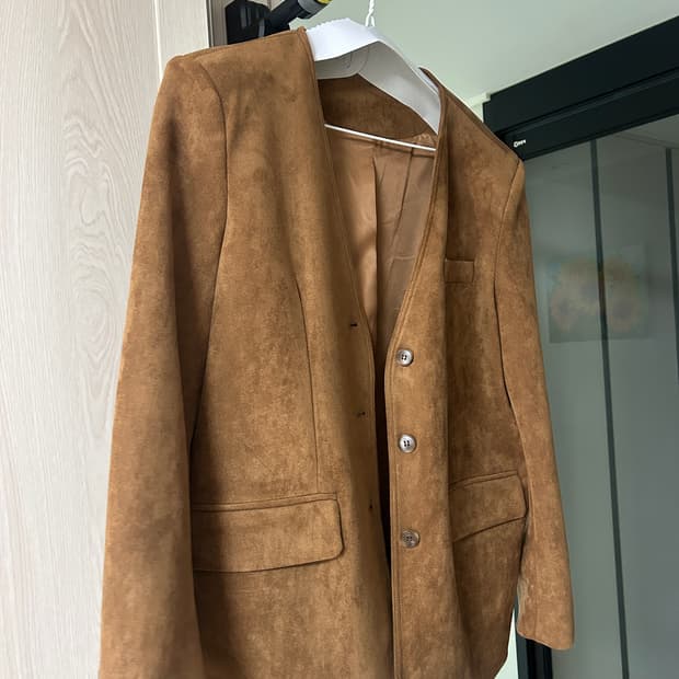 더엔크 스웨이드 노카라 자켓