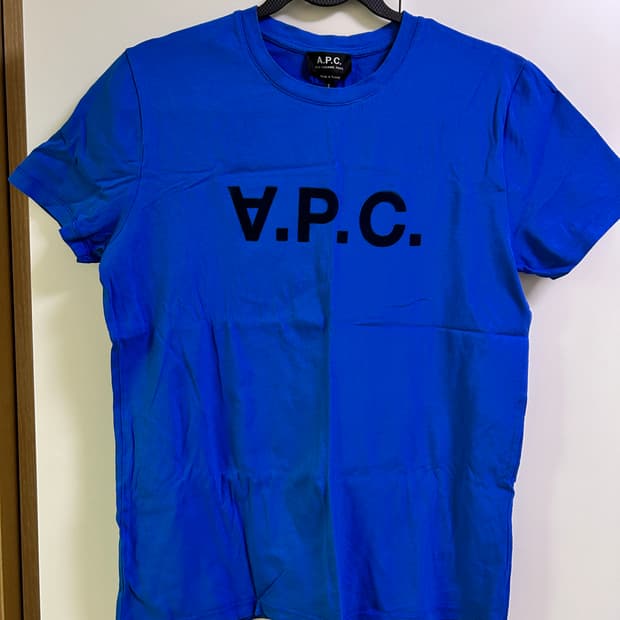 A.P.C 아페쎄 블루 로고 반팔 s