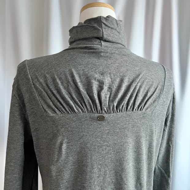 velvet high neck shirt