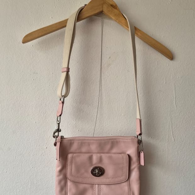 코치 Coach 여성 파크튤가죽크로스백