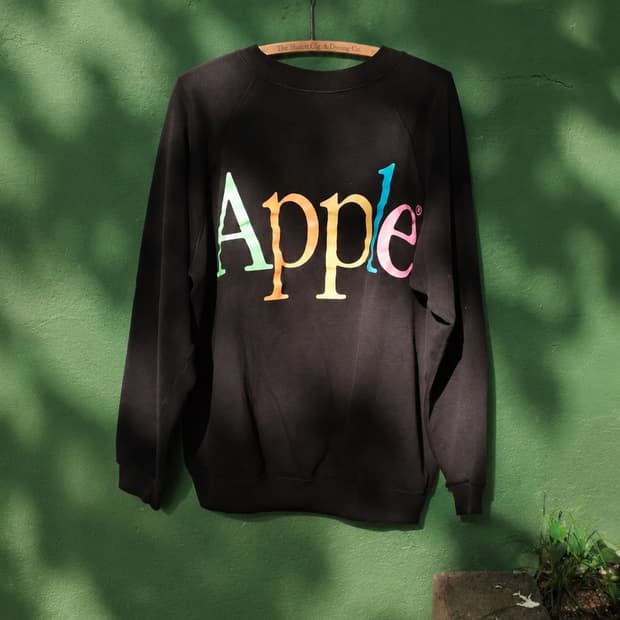 90s Apple sweatshirt hanes base XL
