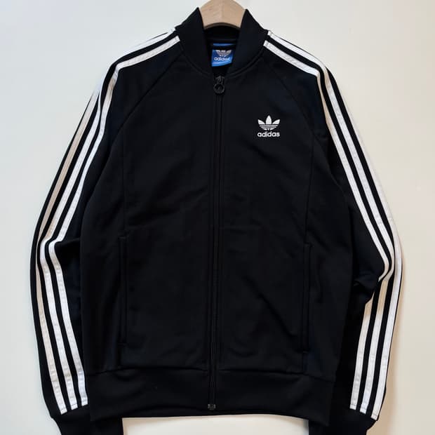 Adidas 아디다스 블랙컬러 슈퍼스타 트랙탑 