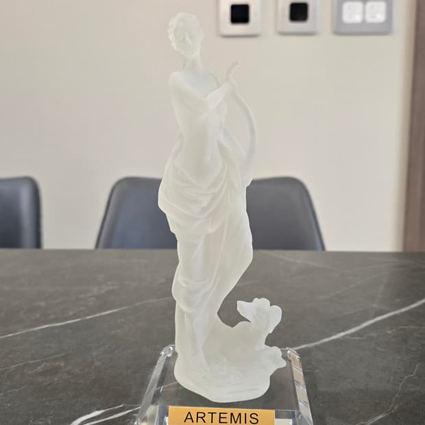 Greek Gddess "ARTEMIS" 피겨린
