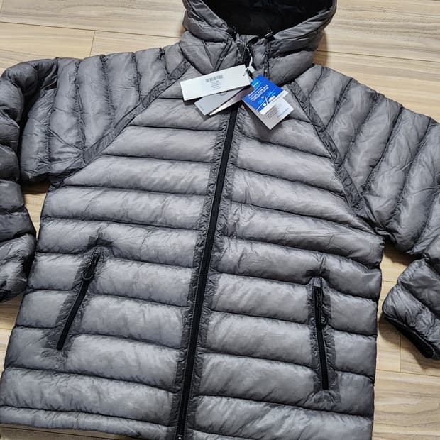 수아레라이트시어패딩점퍼남성L사이즈그레이경랑패딩