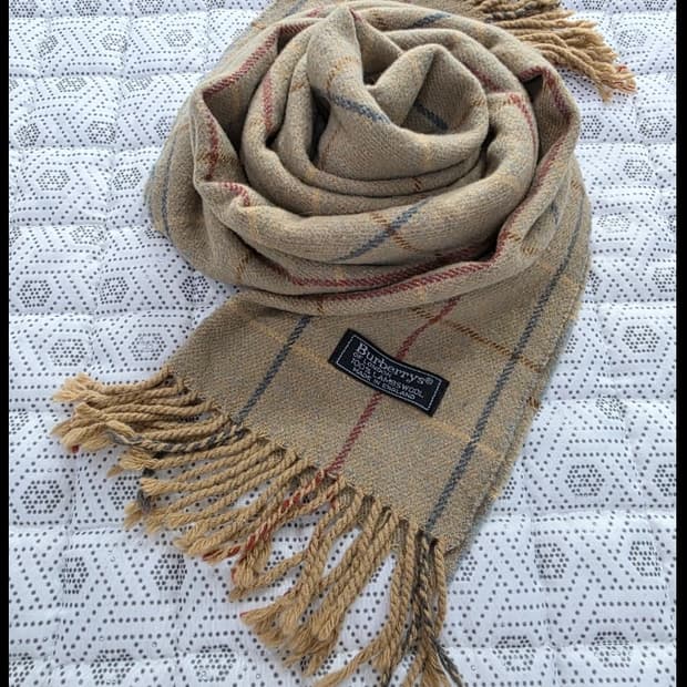 버버리 램스울 머플러