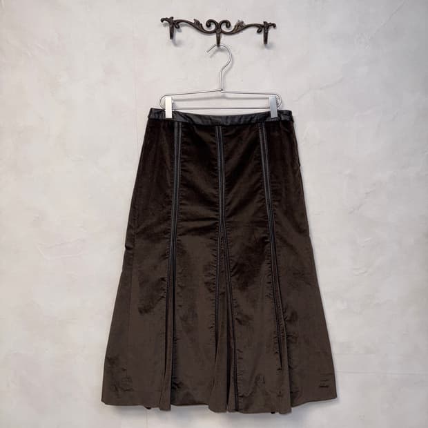 Demoo dark brown velvet cow skin skirt