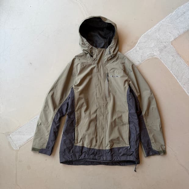 컬럼비아 아웃도어 윈드브레이커