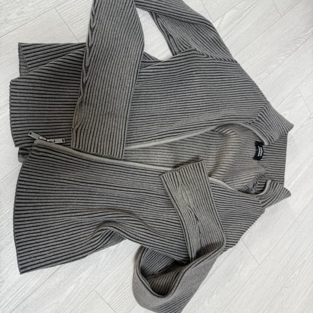 무신사 스탠다드 니트 집업