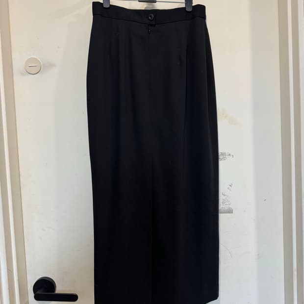 Escada 에스까다 H블랙 롱스커트